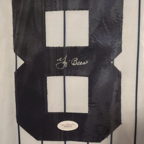 Autographed Yogi Berra New York Yankees Jersey with COA - Picture 2 of 12